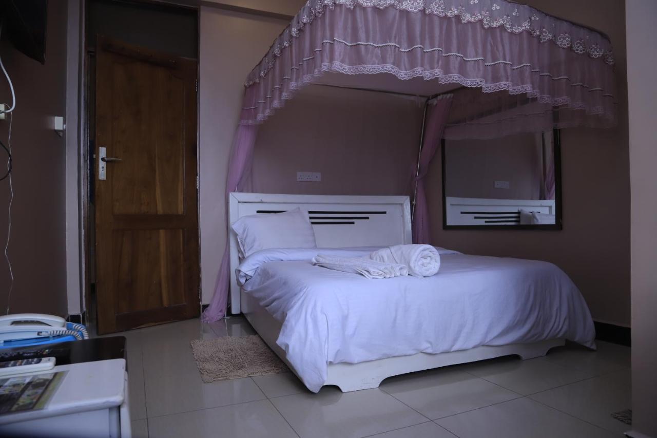 B10 Airport Lodge Dár Al-Szalám Kültér fotó