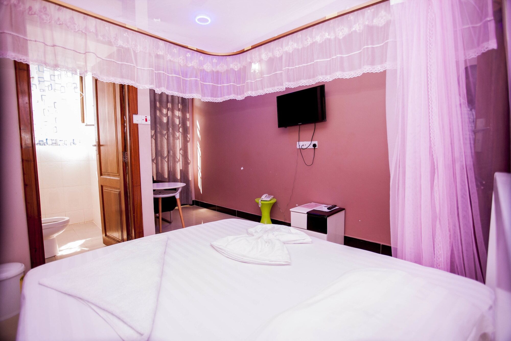 B10 Airport Lodge Dár Al-Szalám Kültér fotó